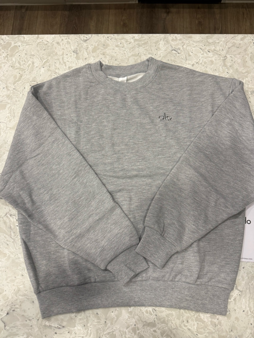 ALO Yoga Gray Crewneck Sweatshirt